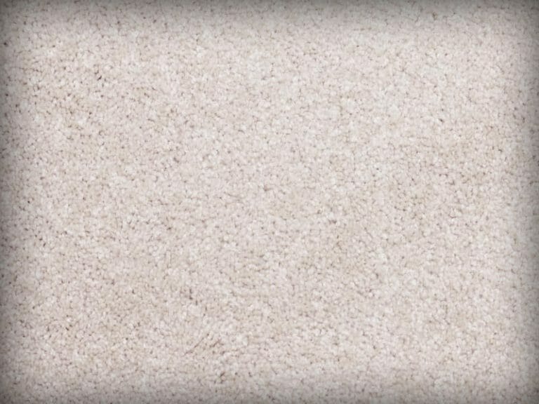 3 Benefits of Plush Carpeting - 651 Carpets